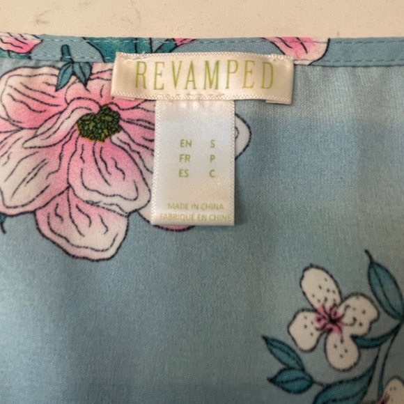 Revamped flower crop top - Picture 4 of 4